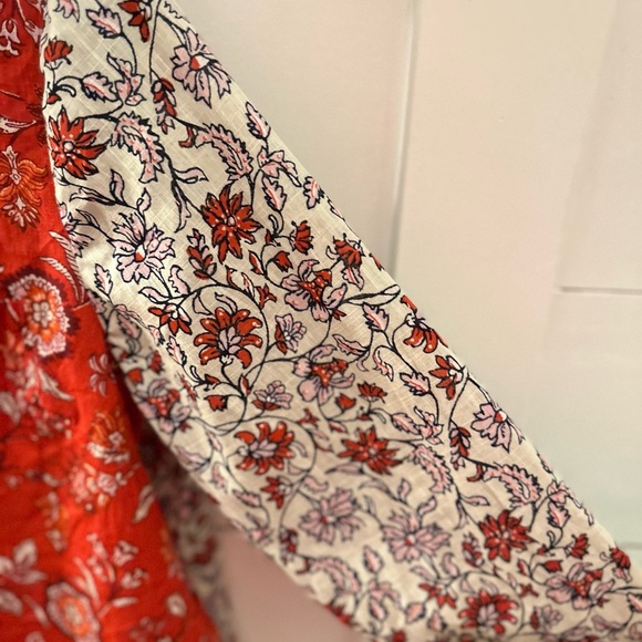 J Jill One pocket shirred100% cotton lightweight cottagecore button floral top M - Picture 10 of 14